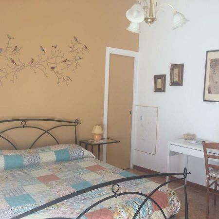Chiavi Antiche B&B サレルノ エクステリア 写真