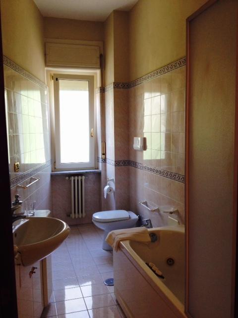 Chiavi Antiche B&B サレルノ 部屋 写真