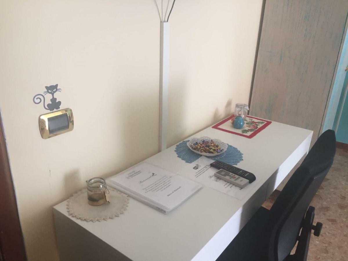 Chiavi Antiche B&B サレルノ エクステリア 写真